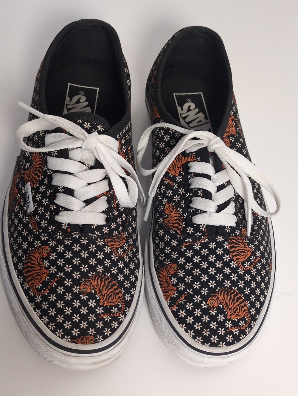 Vans Authentic Floral Tiger Print Low Top Sneakers Women 9.5 Men 8 508731